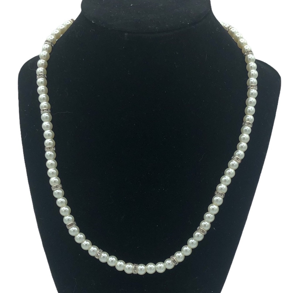 Necklace Faux Pearl White Rhinestone Clear Modest Neutral Classic Collar